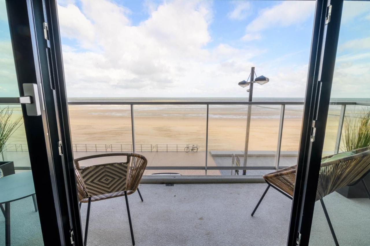 Premium Holidays - New Modern Apartment Oostkant With Seaview At Westende Middelkerke Exteriör bild